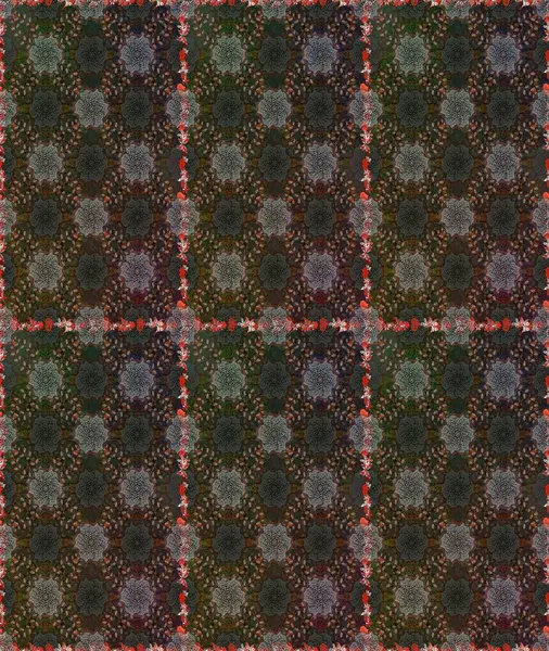 Doodle tarzı. Tekstil ve kapak tasarımı için mükemmel. El çizimi dikişsiz sonbahar çiçekleri deseni. Renkli gri ve kahverengi desenli. Gri ve kahverengi renkte çiçekler.