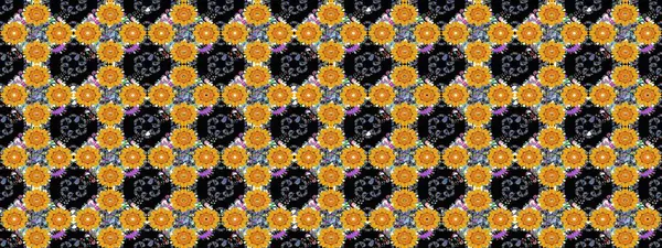 Düzenlenebilir. Düğün davetiyeleri için çiçek deseni, tebrik kartları, hatıra defteri, baskı, hediye paketi, imalat. Suluboya stilinde siyah çiçekli zarif çizim deseni, tasarım elementleri.