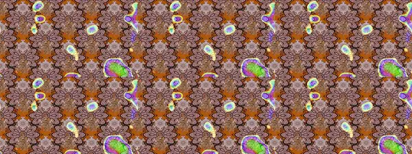 Vadinin çiçekleri kahverengi renklerde. Çiçeksel çizim kalıbının çizimi.