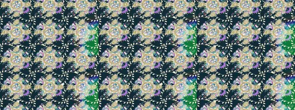 Renkli grunge, soyut arkaplanı kolomavi çiçeklerle süslüyor. Nakış desenli çiçek deseni. İzler, kumaş, duvar kağıtları, tekstil için raster dokusu.