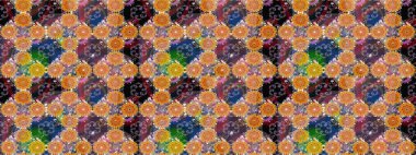 Raster. Turuncu renkte güzel çiçekli çizim deseni, suluboya çiçek deseni, duvar kağıdı, kart veya kumaş için fayanslı..