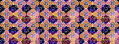 Mavi renkler ve parlak çiçekler üzerine soyut çizim deseni. Çiçeksel elementlerle süslenmiş zarif raster dokusu. Küçük çiçekte şirin bir çiçek deseni var..