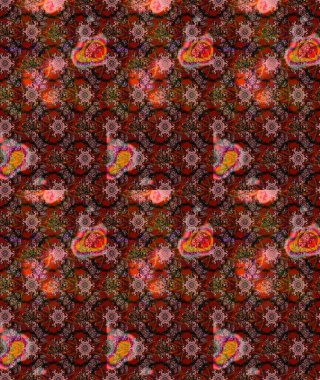 Çiçeksel çizim kalıbının yansıması. Vadinin çiçekleri kahverengi, kırmızı ve pembe renklerde.