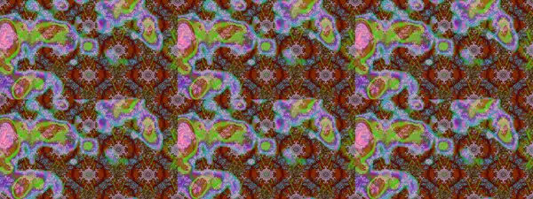 Çiçekler kahverengi, yeşil ve mavi renklerde. Küçük çiçekte sevimli çiçek deseni var..