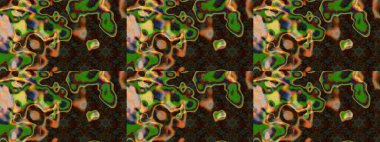 Çiçekler suluboya tarzında kahverengi, yeşil ve gri renklerde. Kahverengi, yeşil ve gri renkte çiçekli çizim deseni.