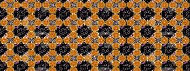 Siyah renkli bitkilerden oluşan parlak çiçekli çizim deseni.