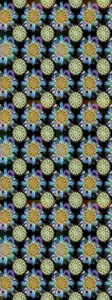 Güzel kumaş deseni. Güzel suluboya çiçek buketi pürüzsüz desen.