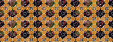 Tekstil veya kitap kapakları, imalat, duvar kağıtları, baskı, hediye paketi ve yapıştırma kitabı için çiçek eskizi geçmişi. Raster illüstrasyonu. Küçük ölçekli çiçeklerdeki basit sevimli desen.