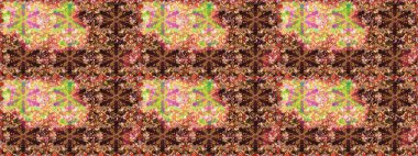 Lüks, kraliyet ve Viktorya dönemi konsepti. Süslü raster dekorasyonu. Kahverengi yerine altın rengi klasik barok çiçekli desenler. Kahverengi renklerde altın element.