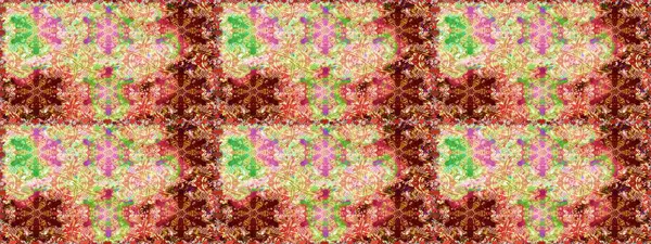 Düz elle çizilmiş klasik koleksiyon. Altın elementlerle bej renklerde altın desen. Arkaplan, kumaş, altın duvar kağıdı. Raster altın pürüzsüz desen.