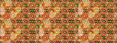 Kahverengi renklerde, altın elementlerle kusursuz desen. Kusursuz altın desenli bukleler. Raster sanatı. Doğu tarzı arabesk. Hassas altın deseni açın. Parlak dantel, stilize çiçekler, şal desenli