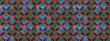 Renkli desenli eskiz deseni, çiçekler ve dekoratif elementlerle. Eski usul. Raster illüstrasyonu. Kumaş, tekstil, duvar kağıdı baskısı için. Taslak arkaplan.