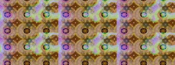 Güzel suluboya yaz çiçekleri deseni..