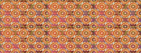 Altın çiçekli, pürüzsüz desen. Damask arkaplanı. Turuncu renklerde altın element. Barok tarzında altın çiçekli süs..