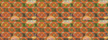 Kahverengi renkli ve altın elementli klasik, pürüzsüz desen. Noel 2019, kar tanesi, yeni yıl.