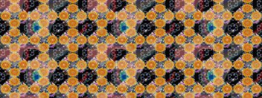 Sarı çiçekli eskiz deseni, suluboya çiçek deseni, sevimli çiçek, duvar kağıdı, kart veya kumaş için fayanslı. Raster - stok.