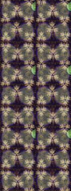 Suluboya çiçek buketi. Raster illüstrasyonu. Çiçek arkaplan. Çiçekli tebrik kartı. Doğum günü kartı ya da düğün davetiyesi. Gri renklerde.