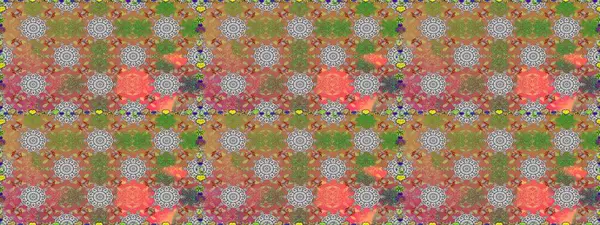 Küçük çiçekte güzel bir desen var. - Gri ve kahverengi çiçekler. Doğa. Çiçek arkaplan. Çiçek kolajı. Raster deseni. Çiçek bileşimi.