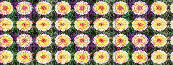 Çiçekli yeşil renkte bir çiçek deseni çiz. Suluboya tarzında yeşil renkte çiçekler.