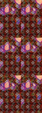 Parlak çiçekli renkler üzerine soyut çizim deseni. Çiçeksel elementlerle süslenmiş zarif raster dokusu. Küçük çiçekte şirin bir çiçek deseni var..