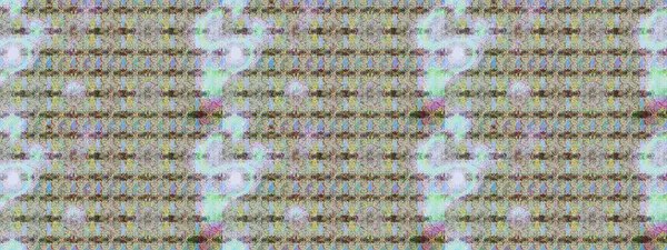 Suluboya elle çizilmiş çiçek desenli eskiz deseni. Parlak renkli fantezi çiçekleri, yapraklar, tarafsız renklerde tomurcuklar.