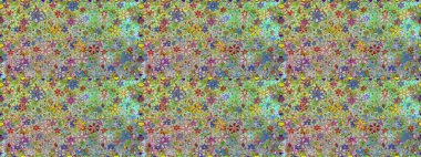 Tarafsız ve yeşil renklerde parlak çiçekli halı deseni.