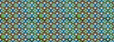 Raster illüstrasyonundaki çiçek desenli çizim. Suluboya tarzında yeşil renkte çiçekler.