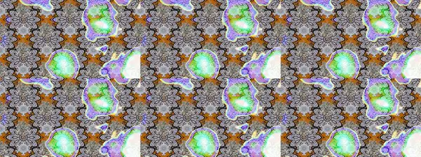 Eski usul küçük çiçekli şirin bir eskiz deseni. Raster illüstrasyonu. Moda arka planında parlak buketler. Kumaş, duvar kâğıdı ve kağıda yazdırmak için gelişen arkaplan.