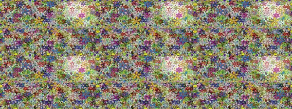 Çiçeklerle suluboya desenli çiçek deseni. Tarafsız ve gri renklerde Asya tekstil tarzında. Raster illüstrasyonu.