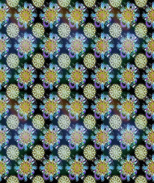 Renkli mavi ve tarafsız bir desen. Mavi ve nötr renklerde çiçekler. El çizimi dikişsiz sonbahar çiçekleri deseni. Tekstil ve kapak tasarımı için mükemmel. Doodle tarzı.