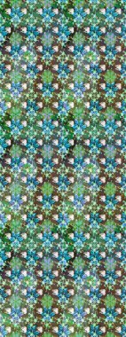 El çizimi. Çiçekli eskiz deseni. Yeşil renkli çiçekler. Suluboya çizimi.