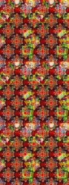 Parlak renkli çiçekli ve kırmızı yapraklı harika bir çiçek deseni. Halk tarzı. Modern çiçek arkaplanı. Moda baskıları için zarif bir şablon.