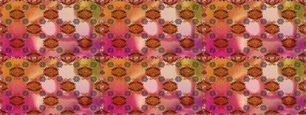 Pembe ve turuncu renkli çiçekler. Raster illüstrasyonu. Raster illüstrasyonu. Asya tekstil tarzında. Kusursuz çiçek deseni.