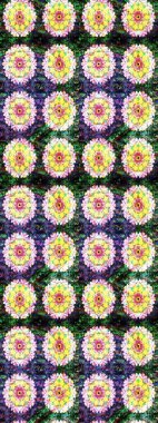 Suluboya elle çizilmiş çiçek desenli eskiz deseni. Parlak renkli fantezi çiçekleri, yapraklar, tarafsız ve sarı renkli tomurcuklar..