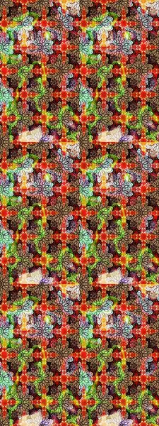 Kırmızı ve nötr renklerde etnik çiçeklerle süslenmiş zarif bir eskiz. Raster Çiçek İllüstrasyon Şirin Tekstil.