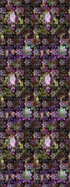 Küçük çiçekteki sevimli çiçek deseni. Güzel kumaş deseni. Raster illüstrasyonu. Güzel karalamalı çiçek deseni çiz..