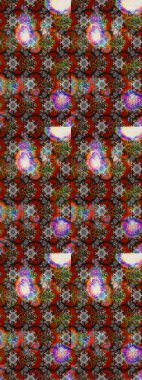 Suluboya elle çizilmiş çiçek desenli eskiz deseni. Parlak renkli fantezi çiçekleri, yapraklar, tomurcuklar kahverengi ve gri renklerde kahverengi ve gri.