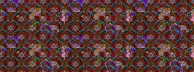 Parlak çiçekli kahverengi ve kırmızı renkler üzerine soyut çizim deseni. Çiçeksel elementlerle süslenmiş zarif raster dokusu. Küçük çiçekte şirin bir çiçek deseni var..