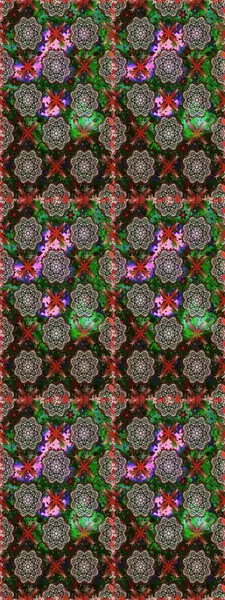 Çocuksu tasarım. El çizimi çiçekli, pürüzsüz bir desen. Tekstil, kumaş, ambalaj, hatıra defteri için hoş bir çiçek arkaplanı. Gri ve yeşil arkaplanda.