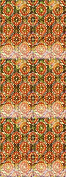 Kusursuz kraliyet lüksü, altın barok kumaş rengi. Altın antika ortaçağ dekoratifi, yapraklar ve kahverengi renkli altın desenli süslemelerle pürüzsüz bir desen..