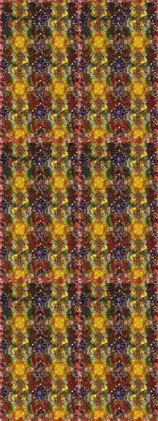 Tişörtsüz arka plan deseni. Tropik çiçekler. Kahverengi ve sarı renkte çiçekler.