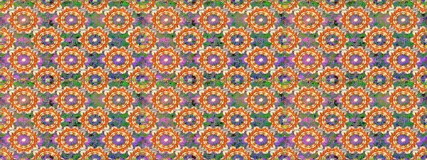 Barok tarzında altın çiçekli süs. Turuncu ve bej renklerde altın element. Damask kusursuz yinelenen arkaplan. Doku arkaplanı üzerine altın duvar kağıdı.