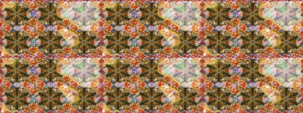 Raster altın tekstil baskısı. Kusursuz desenli oryantal süs. Kahverengi ve nötr renklerde altın desenli altın elementler. İslam tasarımı. Çiçek karoları.