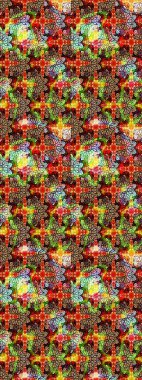 Raster illüstrasyonu. Raster çiçekleri klasik tarzda çizilmiş. Çiçekli yumuşak bir eskiz şekli. Kibar, bahar çiçekleri kırmızı ve kahverengi renklerde.