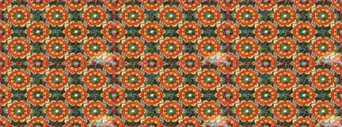 Turuncu ve kahverengi renklerde altın sarısı desenler. Raster illüstrasyonu. Tekrarlayan elementlerle soyut arkaplan oluşturun. Kusursuz, klasik altın desen..