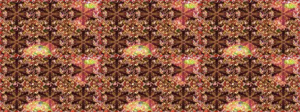 Kahverengi ve bej renklerde altın elementlerle geleneksel altın sarısı desen. Barok tarzında kusursuz bir doğulu süsü..