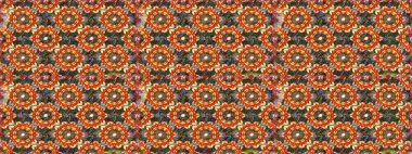 Klasik raster sarısı, kusursuz desen. Çiçek süsü kumaş deseni, cam, çiçek desenli metal kahverengi ve turuncu renklerde altın elementler..