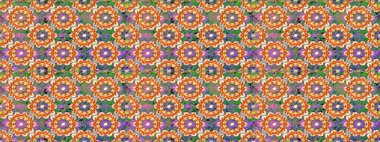 Barok tarzında altın çiçekli süs. Turuncu ve bej renklerde altın element. Damask kusursuz yinelenen arkaplan. Doku arkaplanı üzerine altın duvar kağıdı.