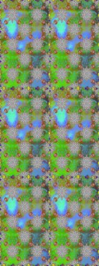 Raster illüstrasyonu. Şirin çiçekli kusursuz desen ve yeşil ve gri renkli yapraklar, suluboya çiçek deseni, duvar kağıdı, kart veya kumaş için fayanslı.