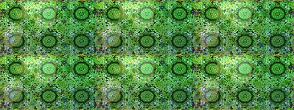 Süslü dantel iz sürücü. Geleneksel Arap dekoru yeşil gri renklerde. Çiçekli süslemeli, pürüzsüz bir desen. Duvar kâğıdı için altın süslü bir illüstrasyon. Doğu tarzında vintage tasarım ögesi.